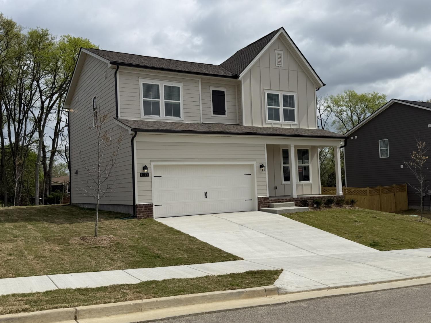 1013-Riverview-Run For Sale