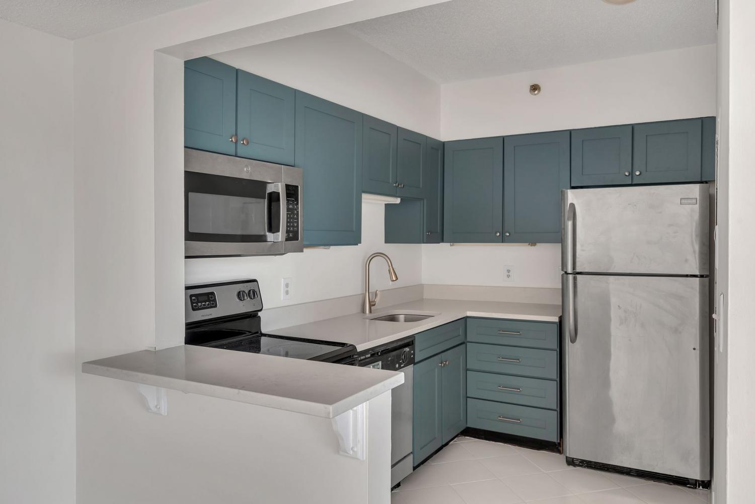 900-19th-Ave--S For Sale