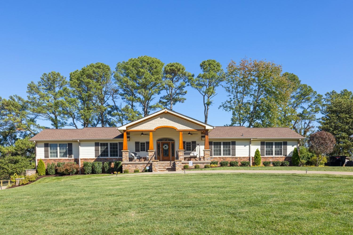 152-Fairways-Dr For Sale