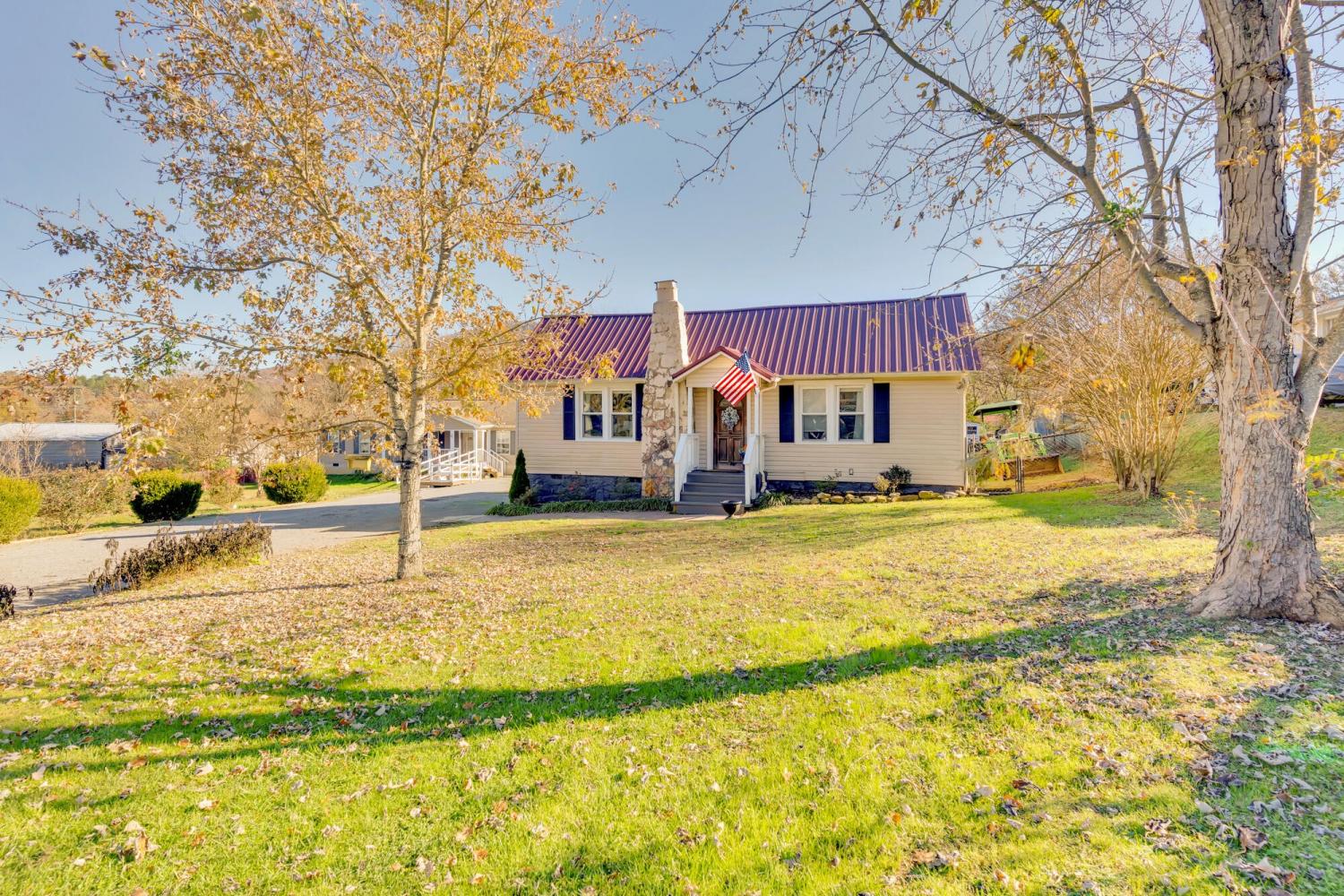 126-Fern-Avenue For Sale