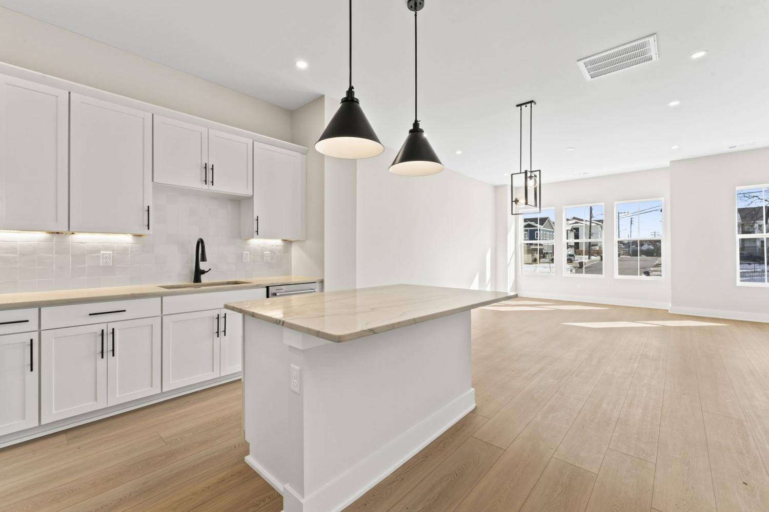 334-Hutcherson-Aly For Sale
