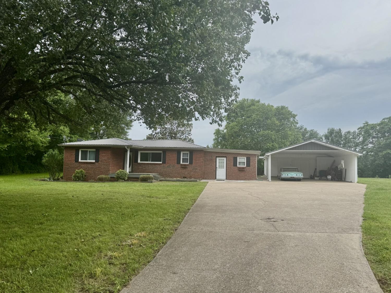 701-Morton-Rd For Sale
