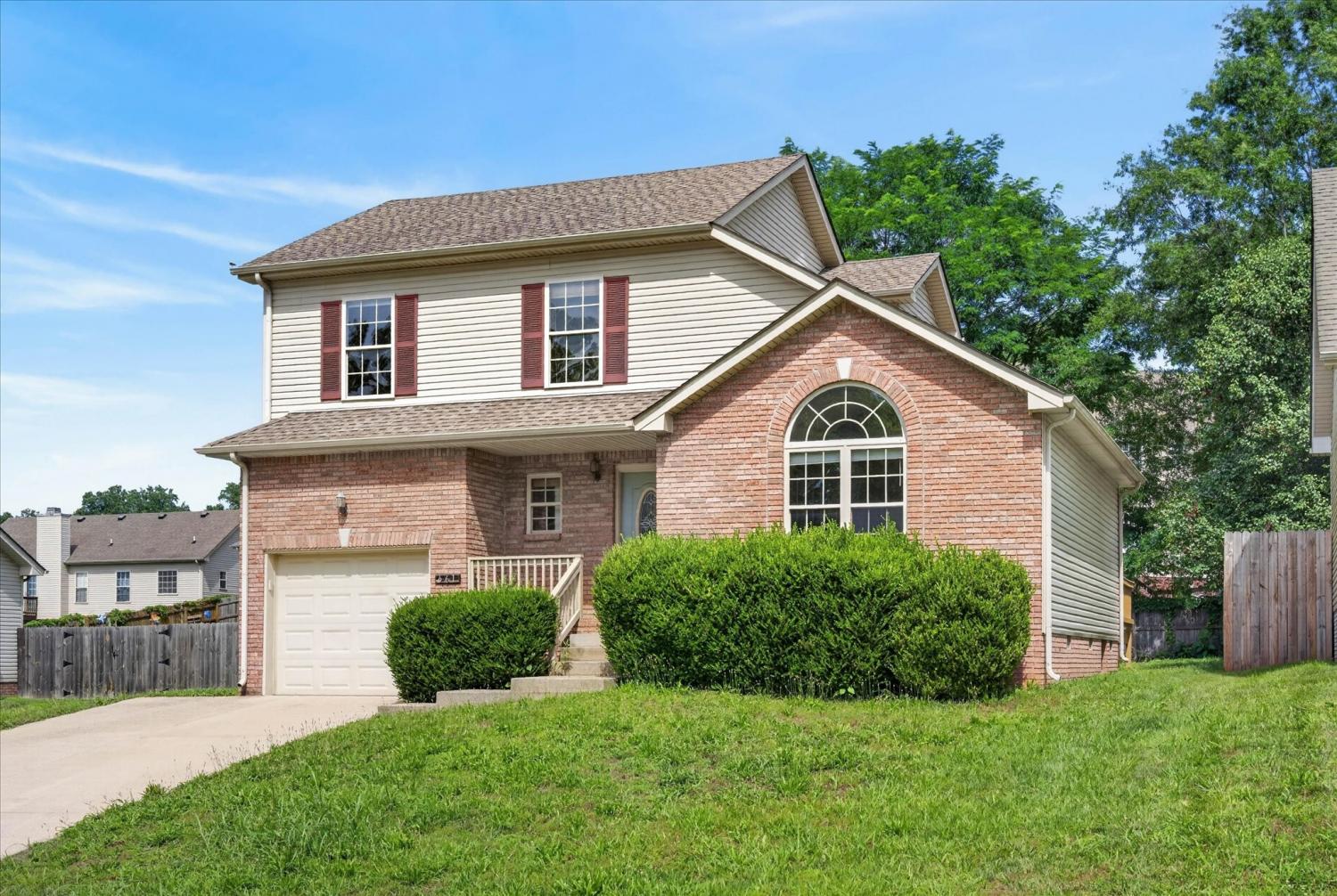 661 Deer Ridge Dr TN 37042 For Sale - 