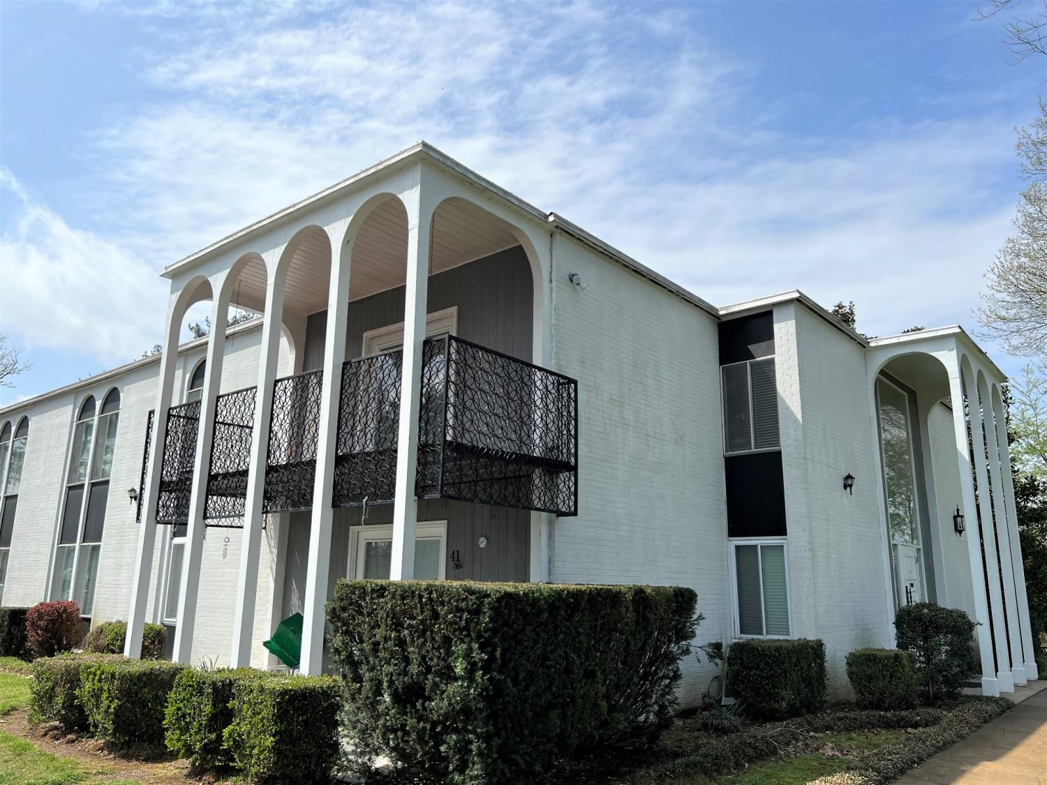1302-Martin-Luther-King-Blvd For Sale