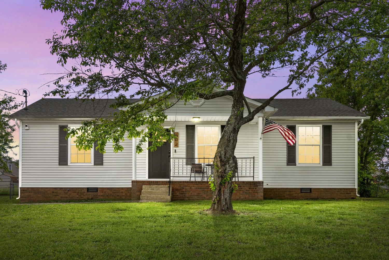 602-Artic-Ave For Sale