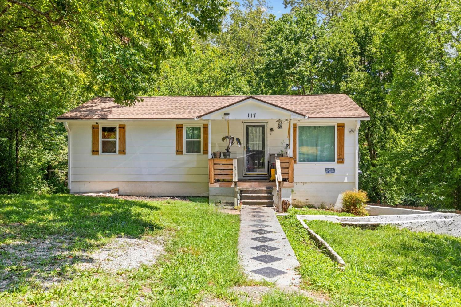 117-Newton-Drive--SE For Sale