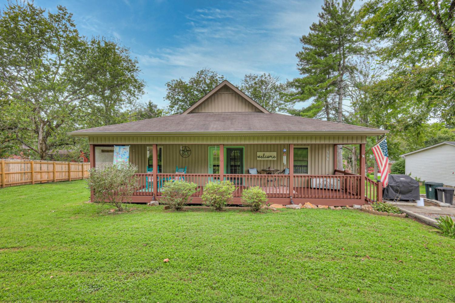 704-Old-Manchester-Rd For Sale