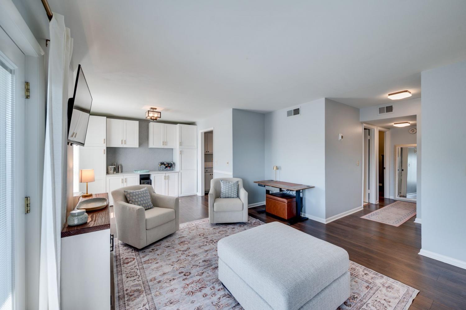 404-Summit-Ridge-Pl For Sale