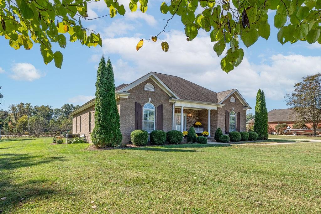 114-Hummingbird-Ln For Sale