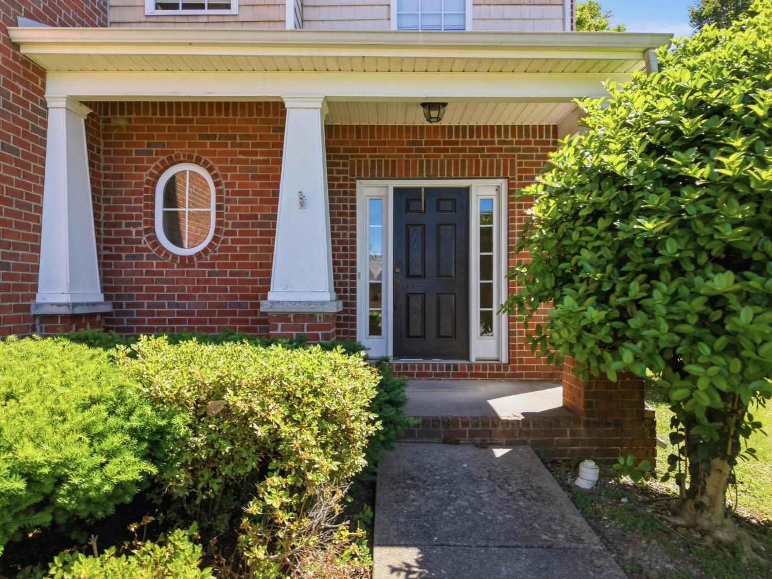 6896 Bridgewater Dr TN 37221 For Sale - 