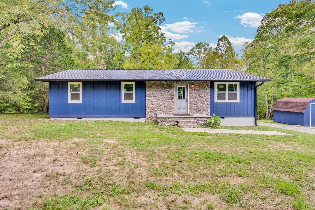 121-Twin-Oaks-Rd For Sale