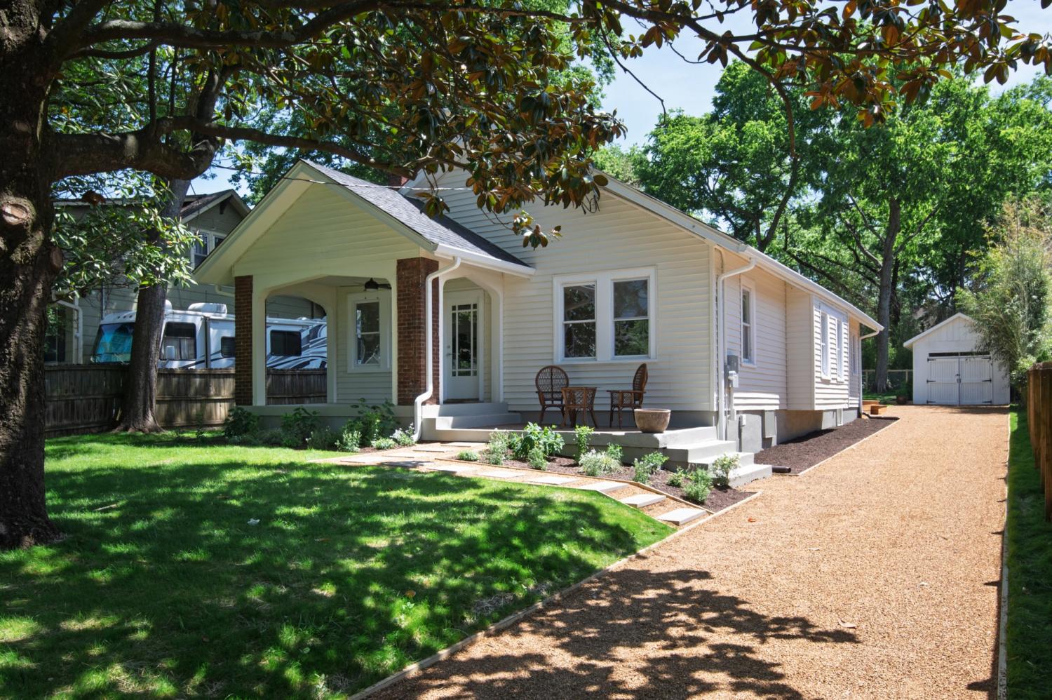 304-Scott-Ave For Sale