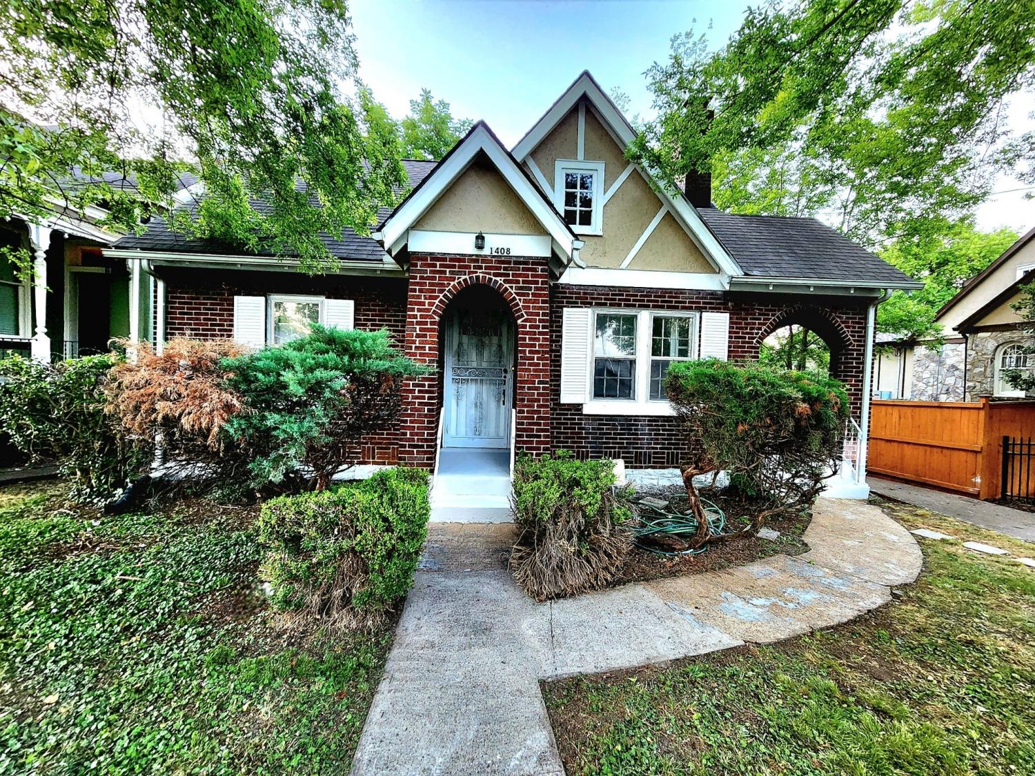 1408-King-Hollands-Ave For Sale