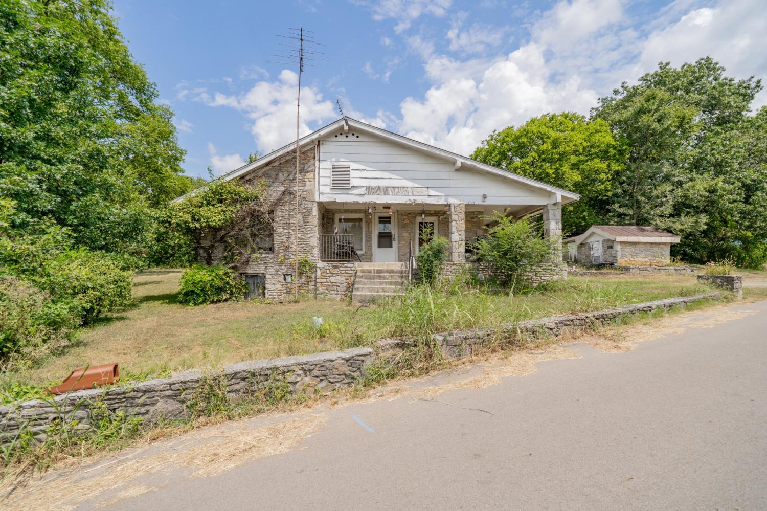44-Cedar-Cir For Sale