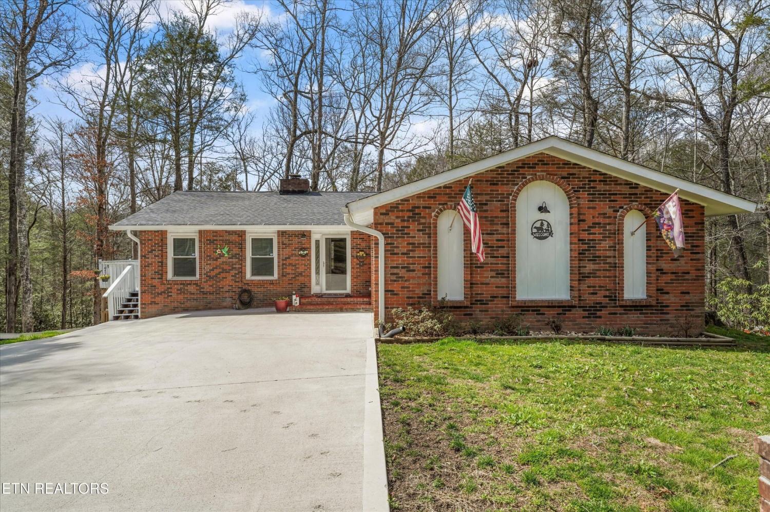 532-Bruce-Rd For Sale