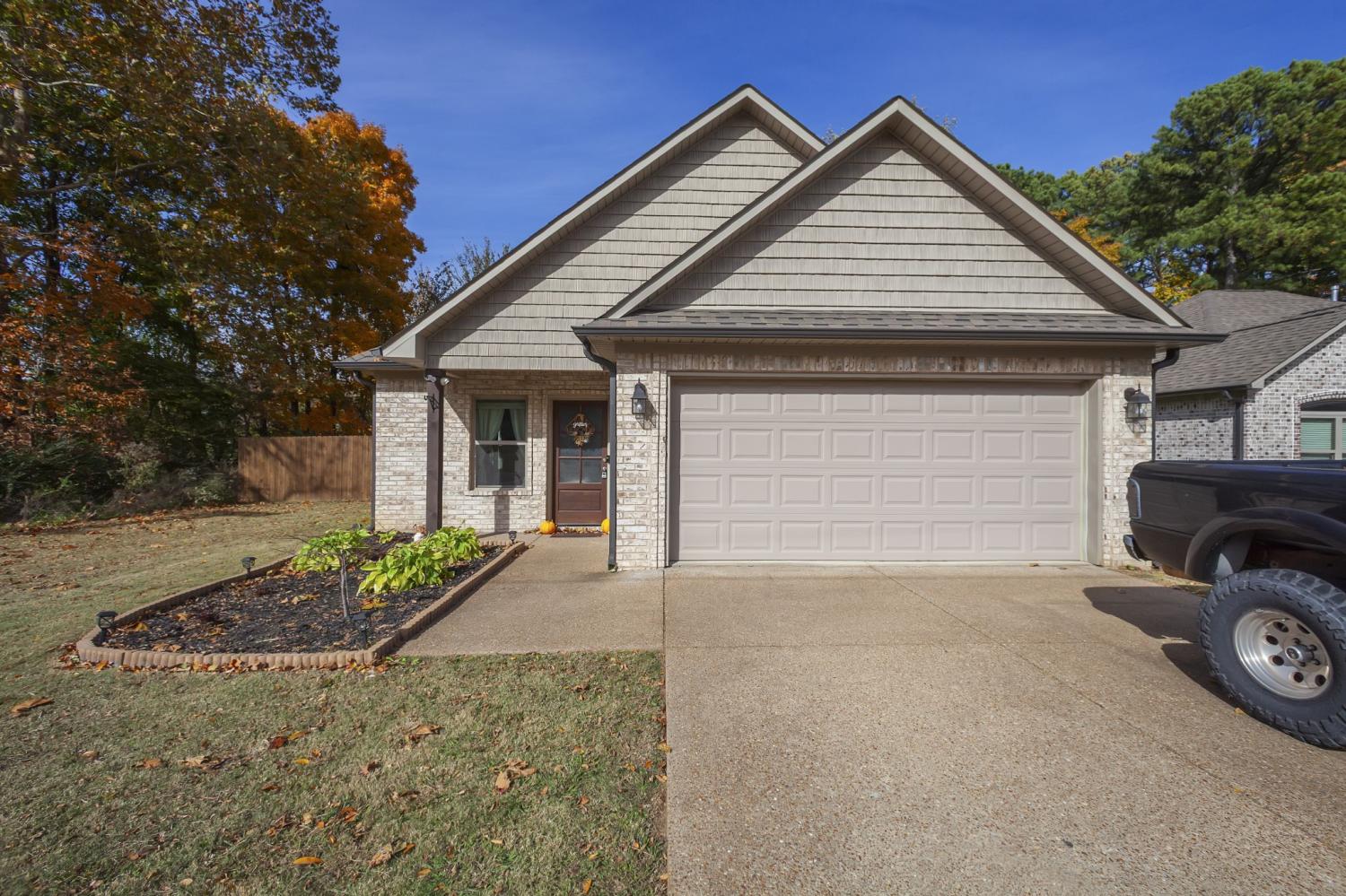 137-Executive-Dr For Sale