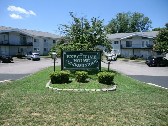 613-Hillsboro-Rd For Sale