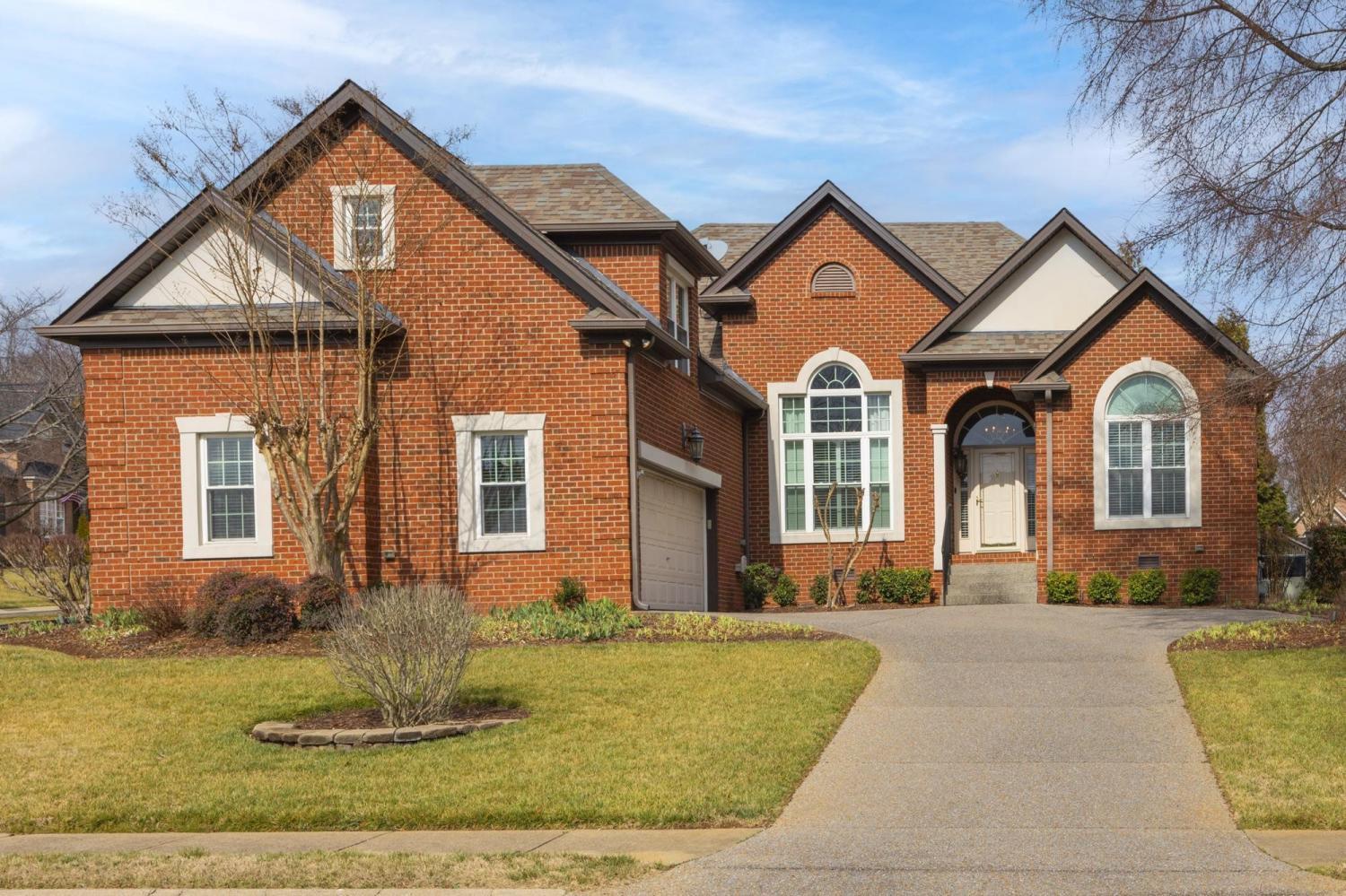 104-Stoneway For Sale