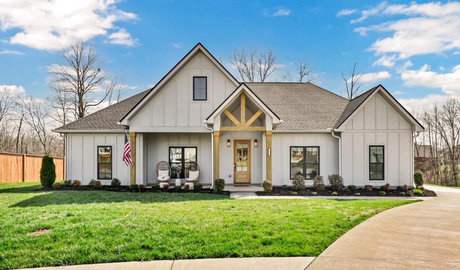 121-Denton-Ct For Sale