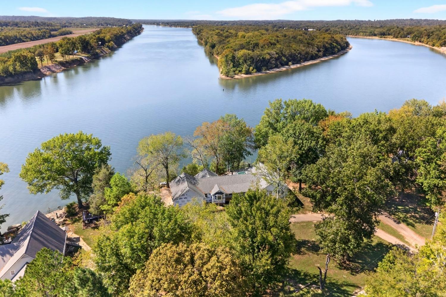 1295-Covenant-Cove-Ln For Sale