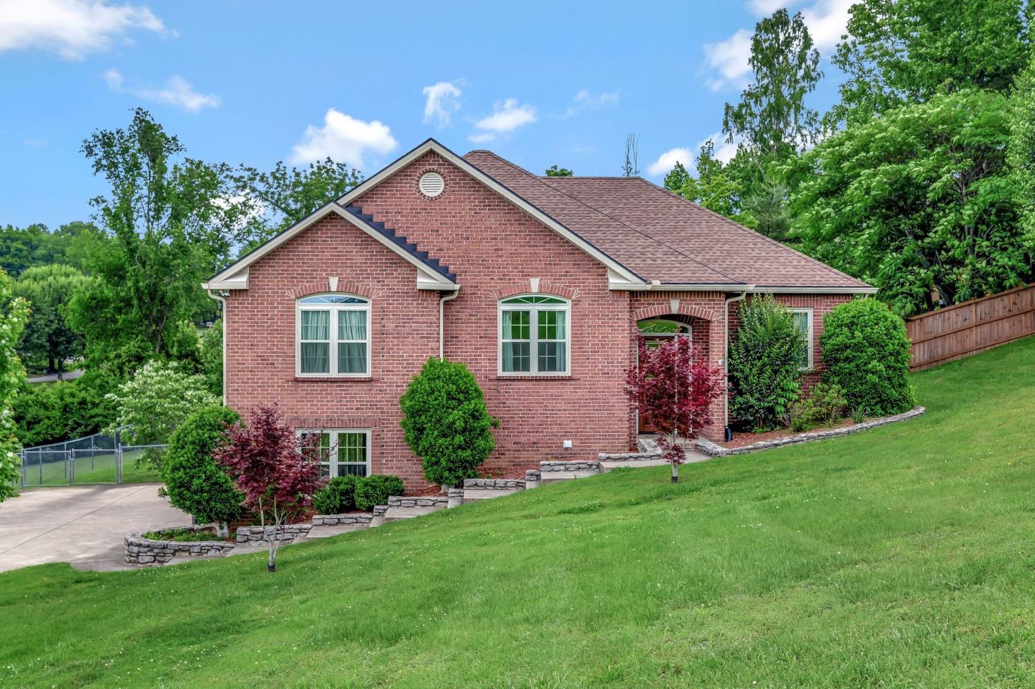 1528-Anthony-Way For Sale