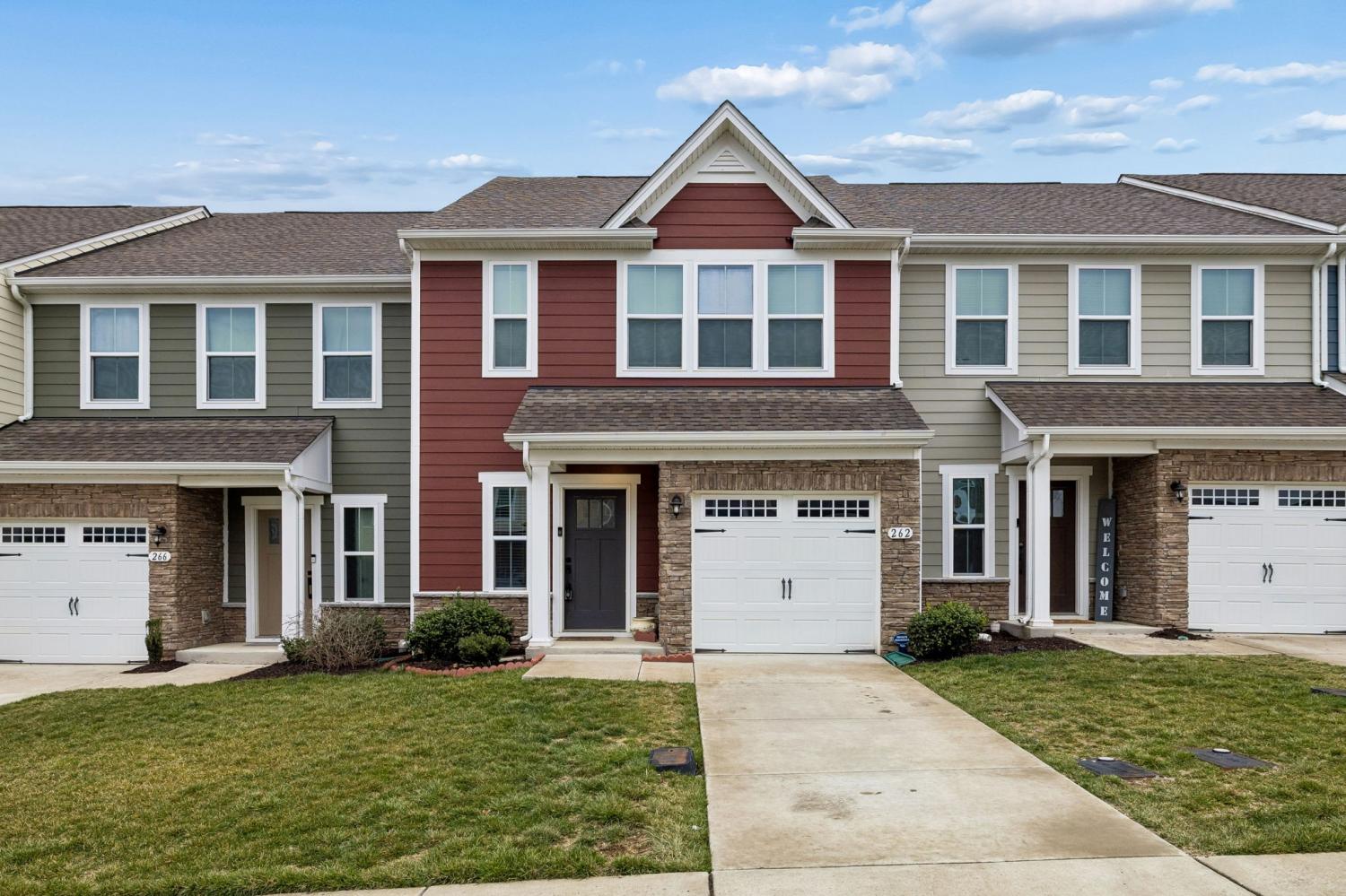 262-Dartmoor-Pl For Sale