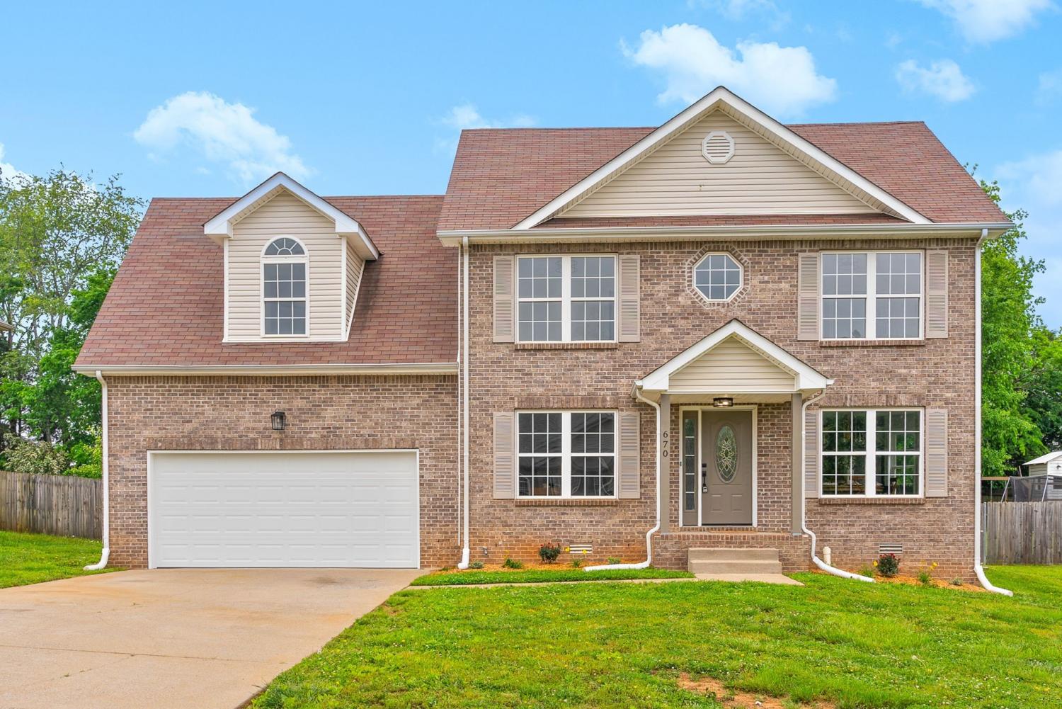 670-Superior-Ln For Sale