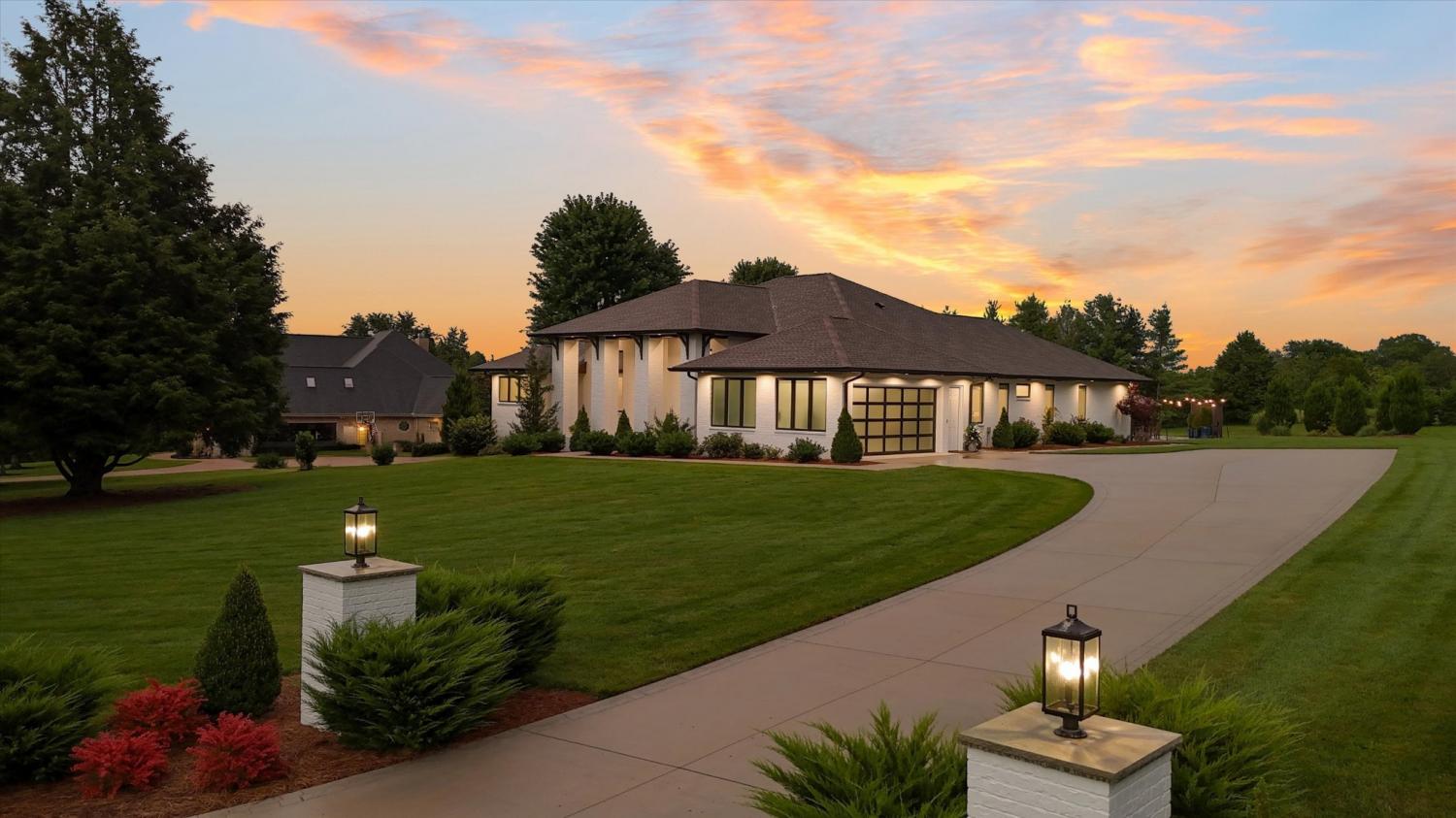 125-Cedar-Ridge-Ln For Sale