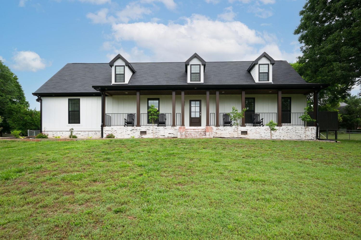 1303-Sycamore-Valley-Rd For Sale