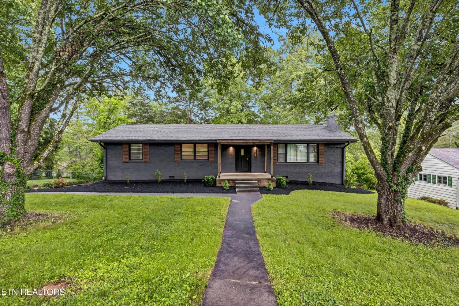 328-Liveoak-Drive For Sale