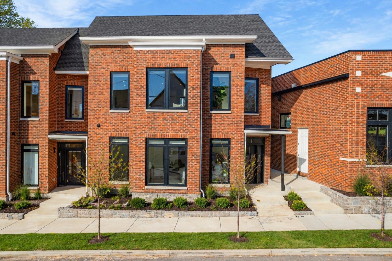 502-Buchanan-St For Sale