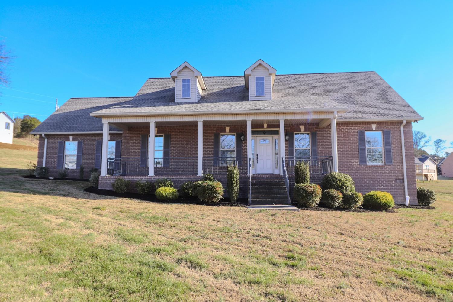 450-Bridle-Path-Ln For Sale