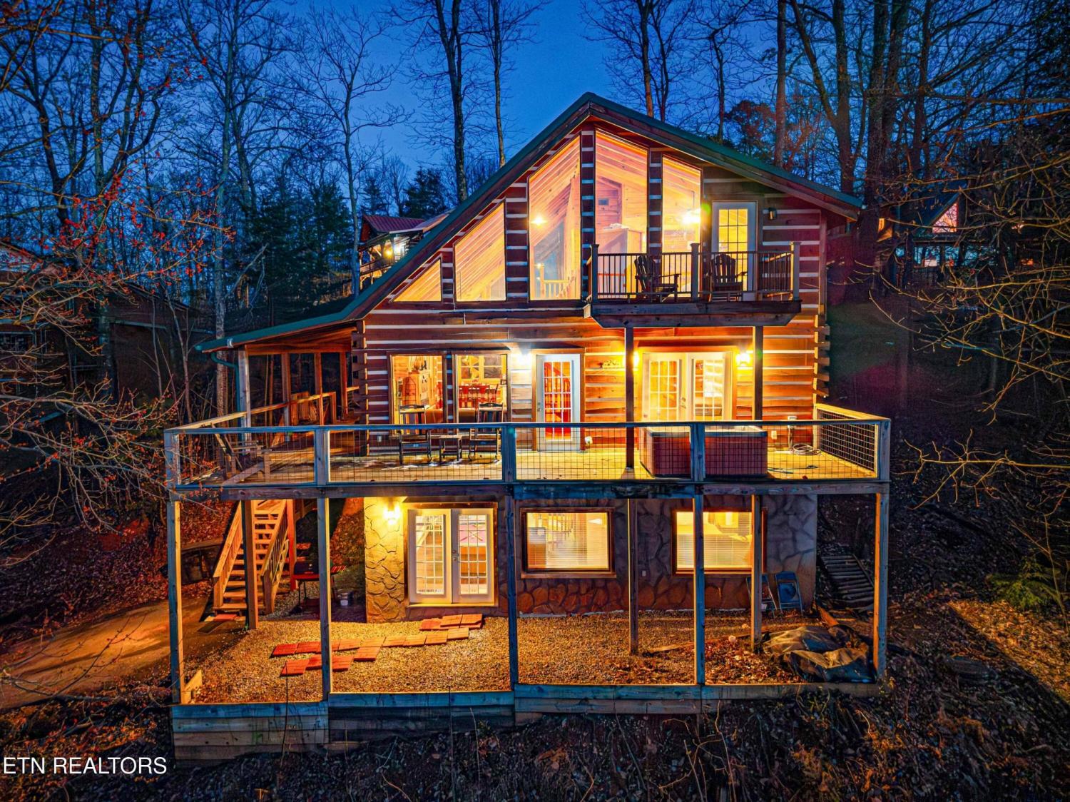 1815-Silver-Poplar-Lane For Sale