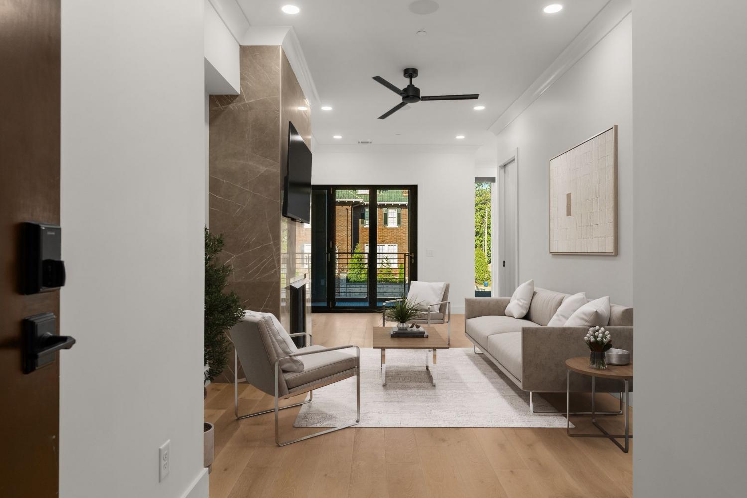 95-Leonard-Ave For Sale