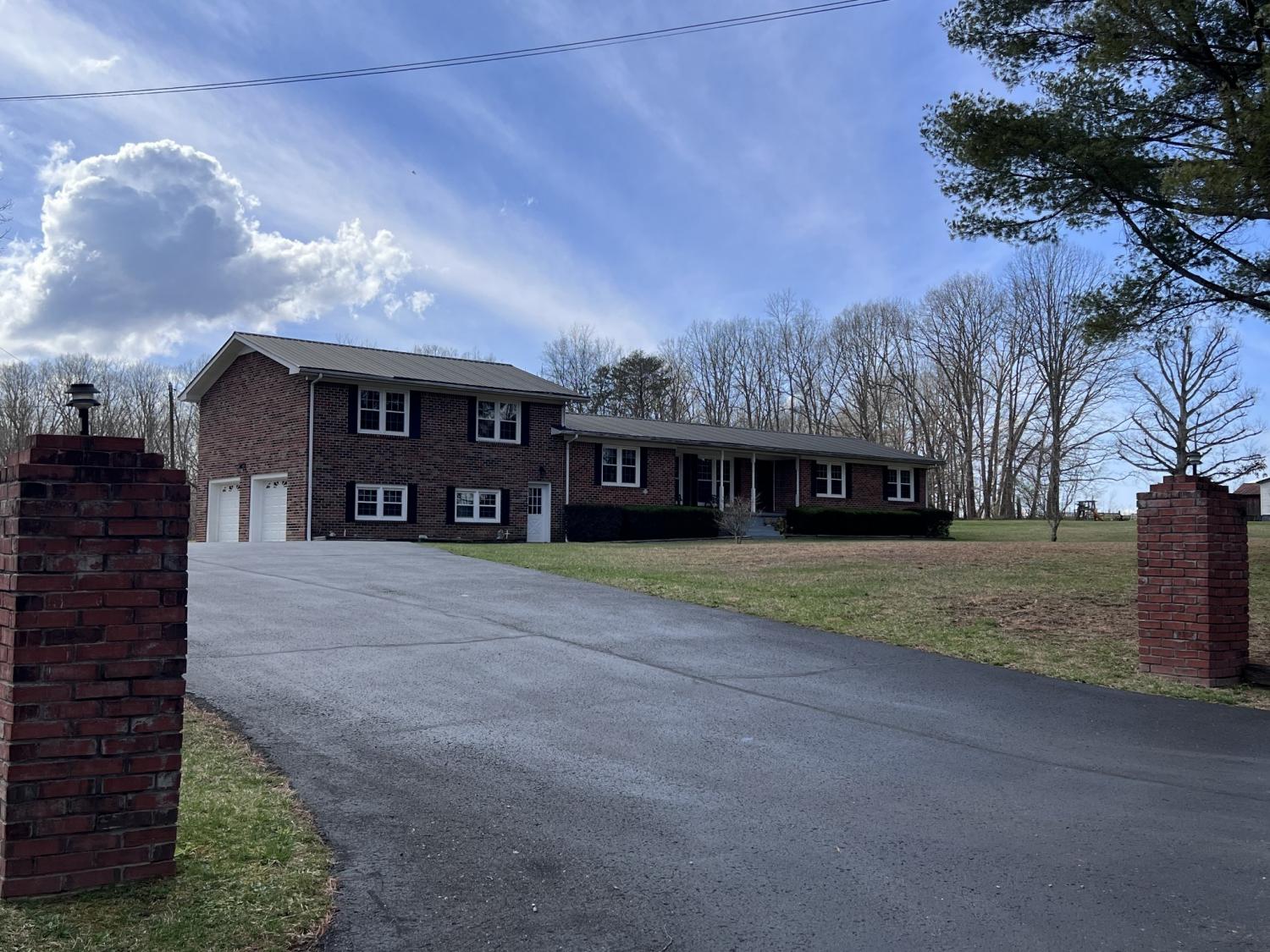 2685-Summerfield-Rd For Sale