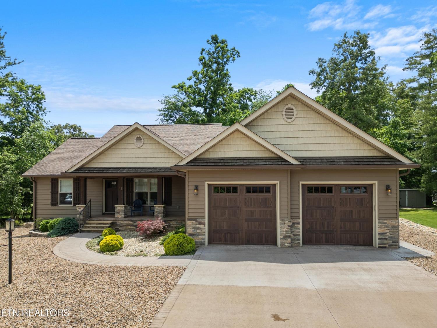 12-Edgemere-Court For Sale