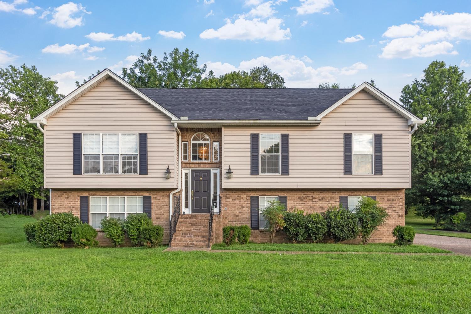 647 Durrett Dr Nashville - TN 37211
