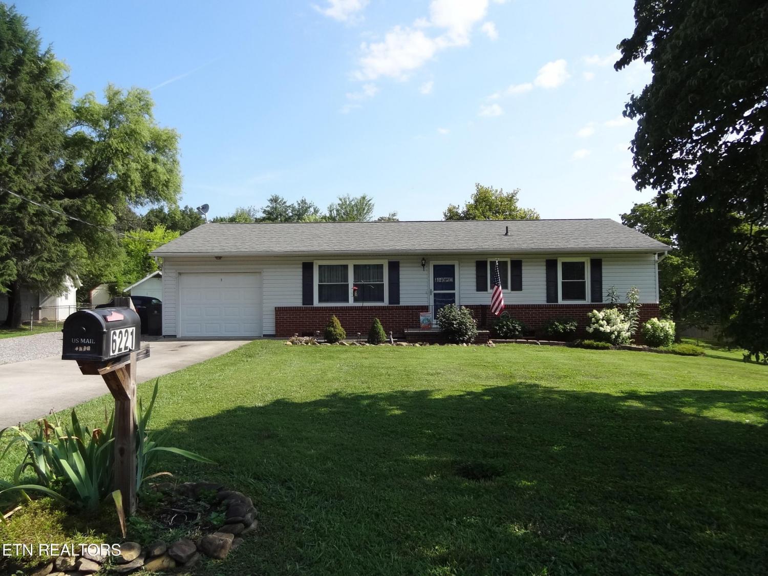 6221-Lilywood-Lane For Sale