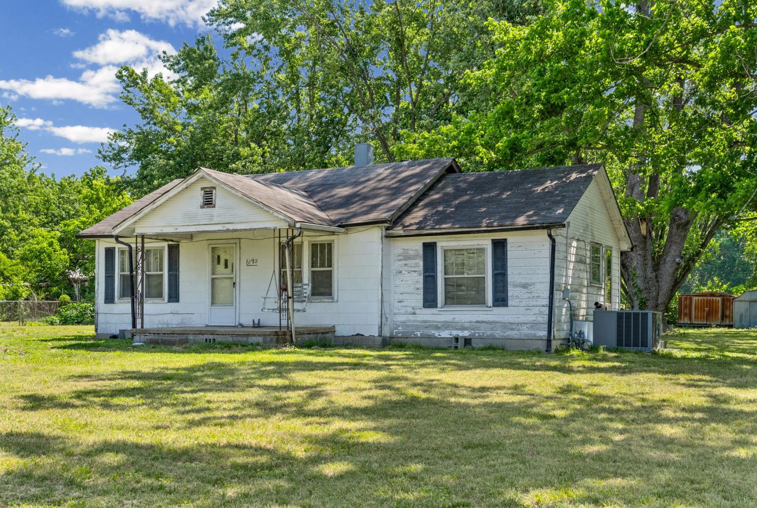 6190-Eatons-Creek-Rd For Sale