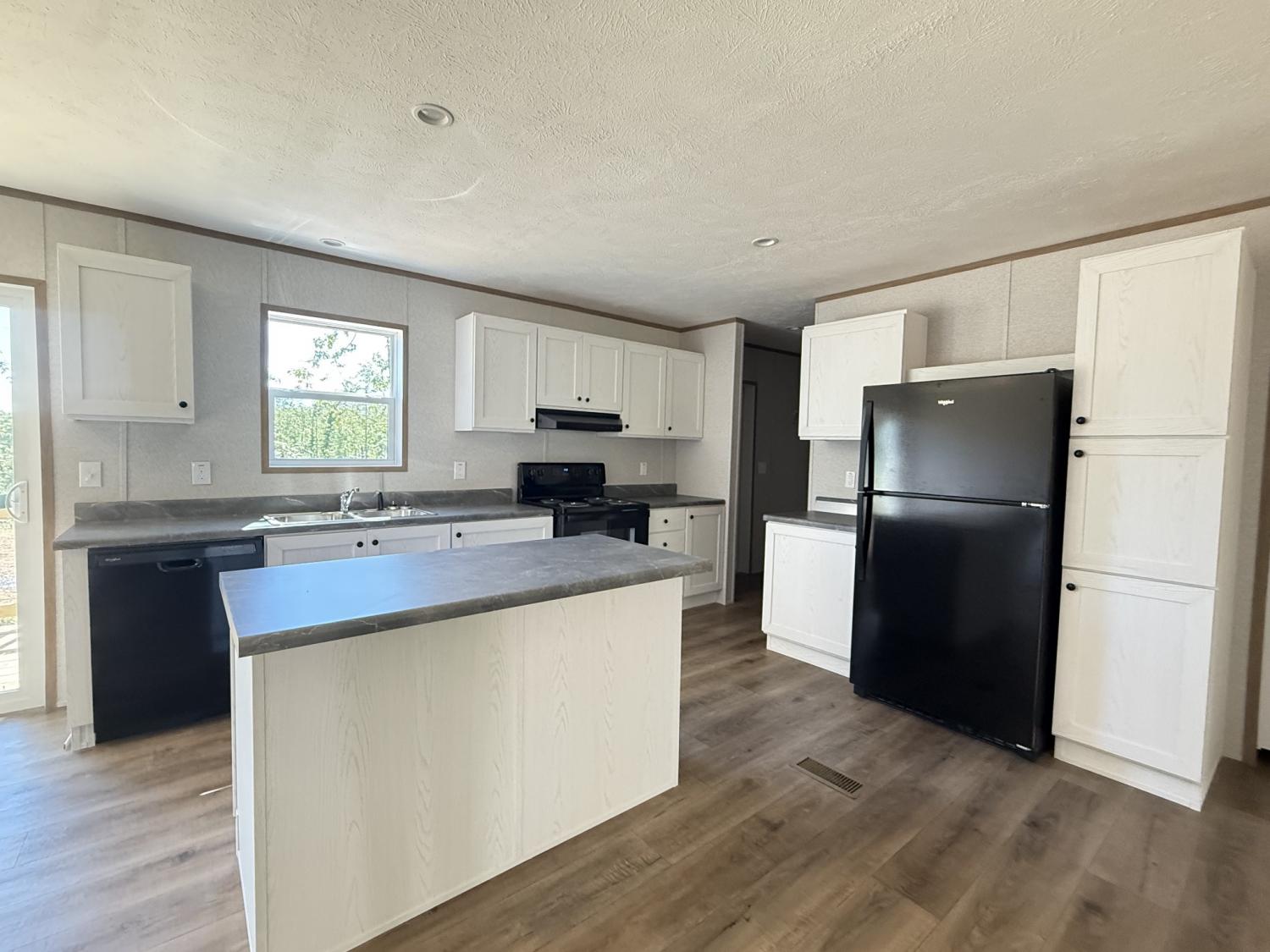 467-Woodland-Rd For Sale