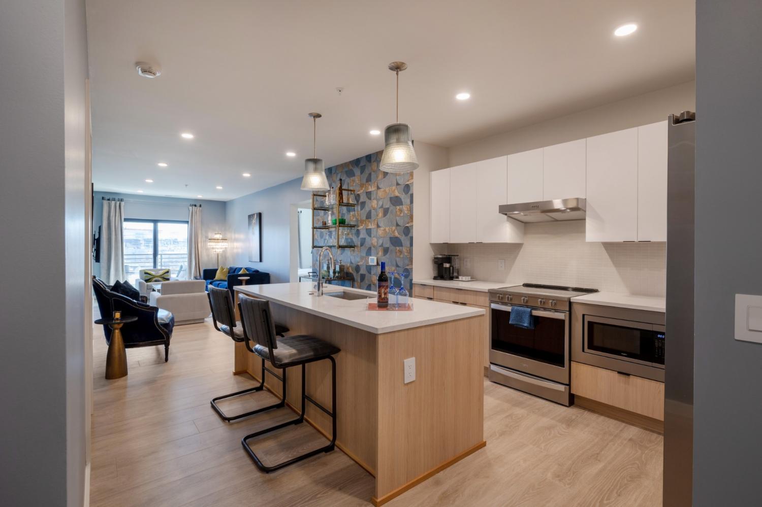 635-7th-Ave--S For Sale