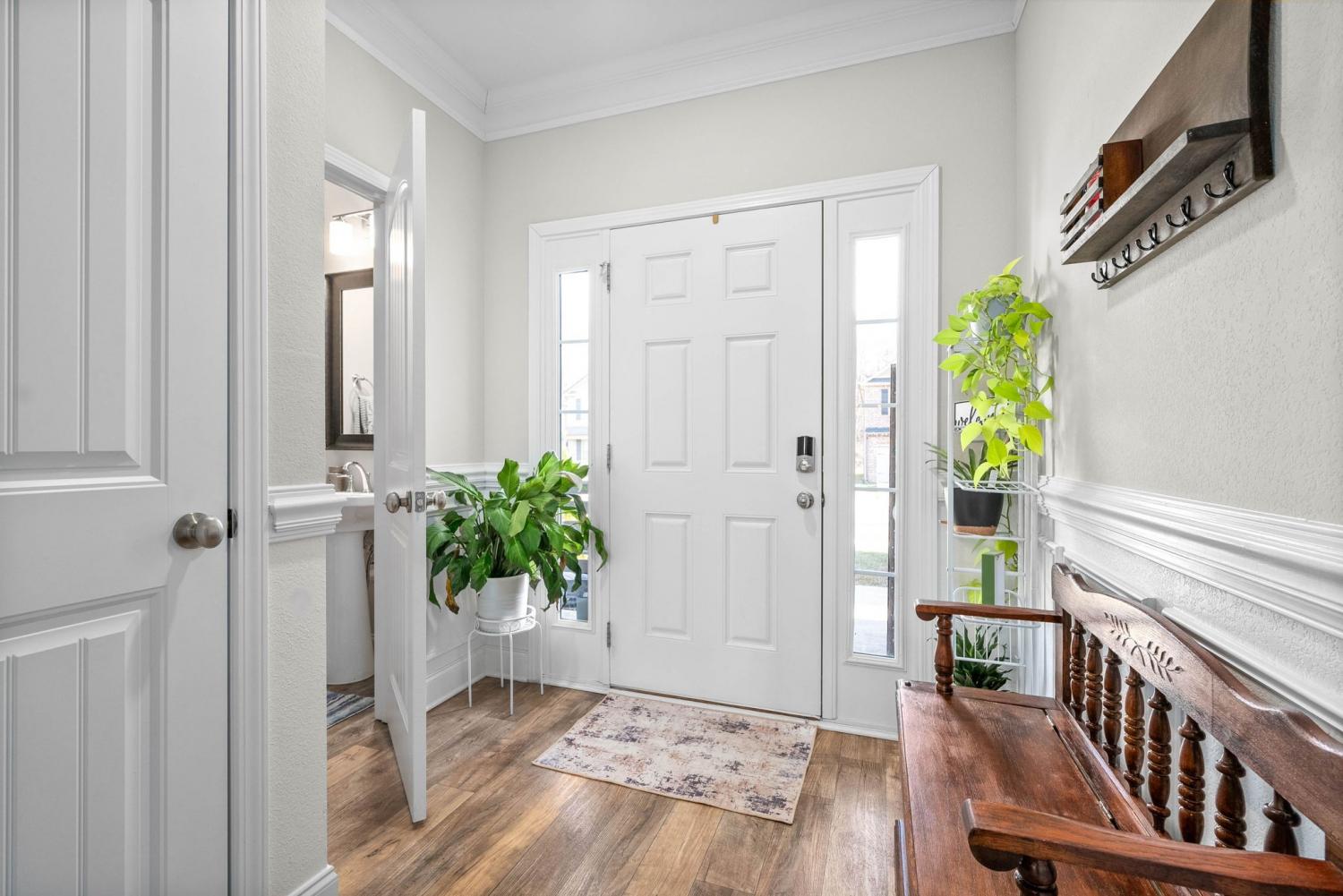1213-Black-Oak-Cir For Sale