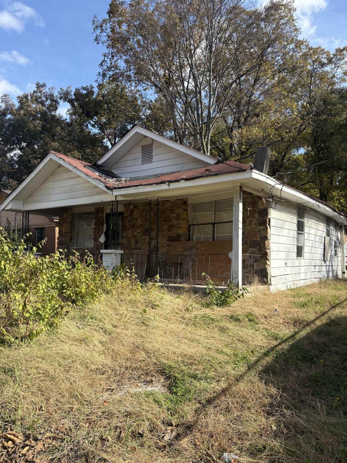 1592-SYDNEY-ST For Sale