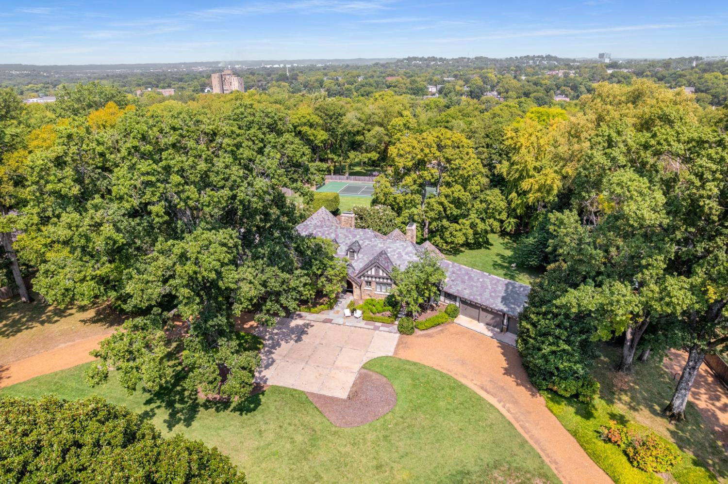 3800 Woodlawn Dr TN 37215 For Sale -