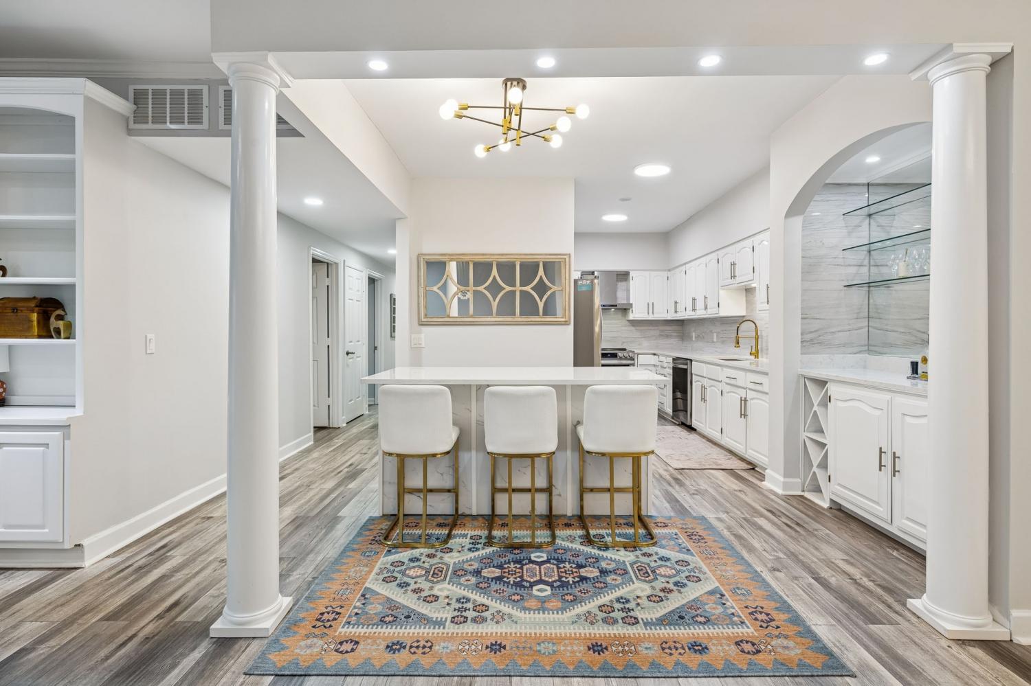 4500-Post-Rd For Sale