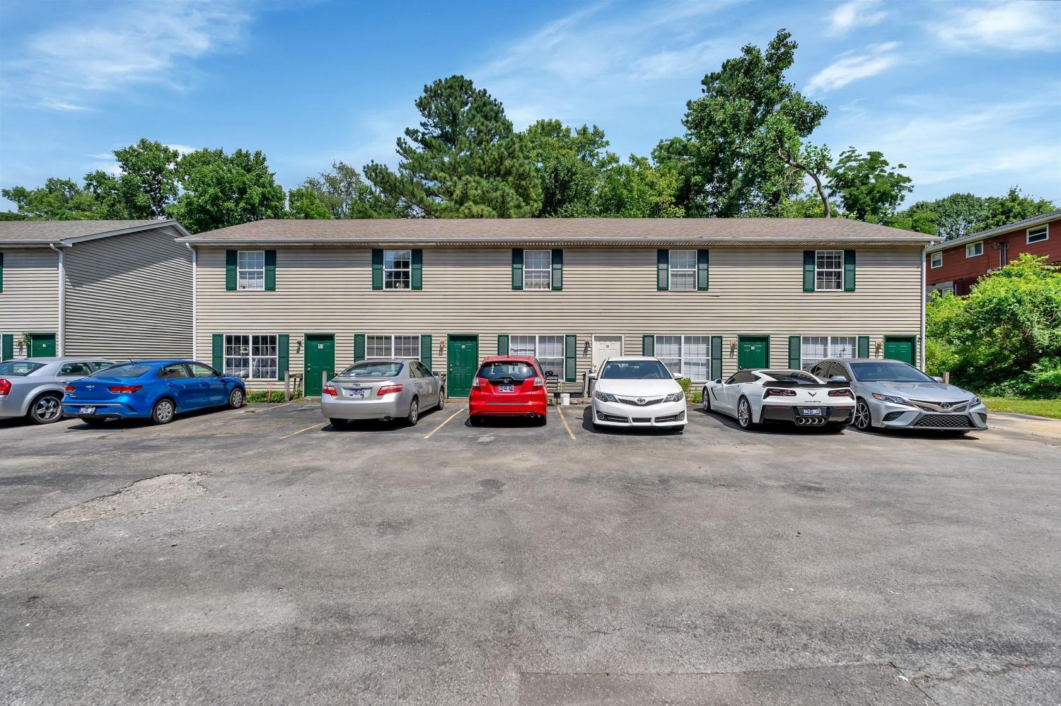 492-W-9th-St For Sale