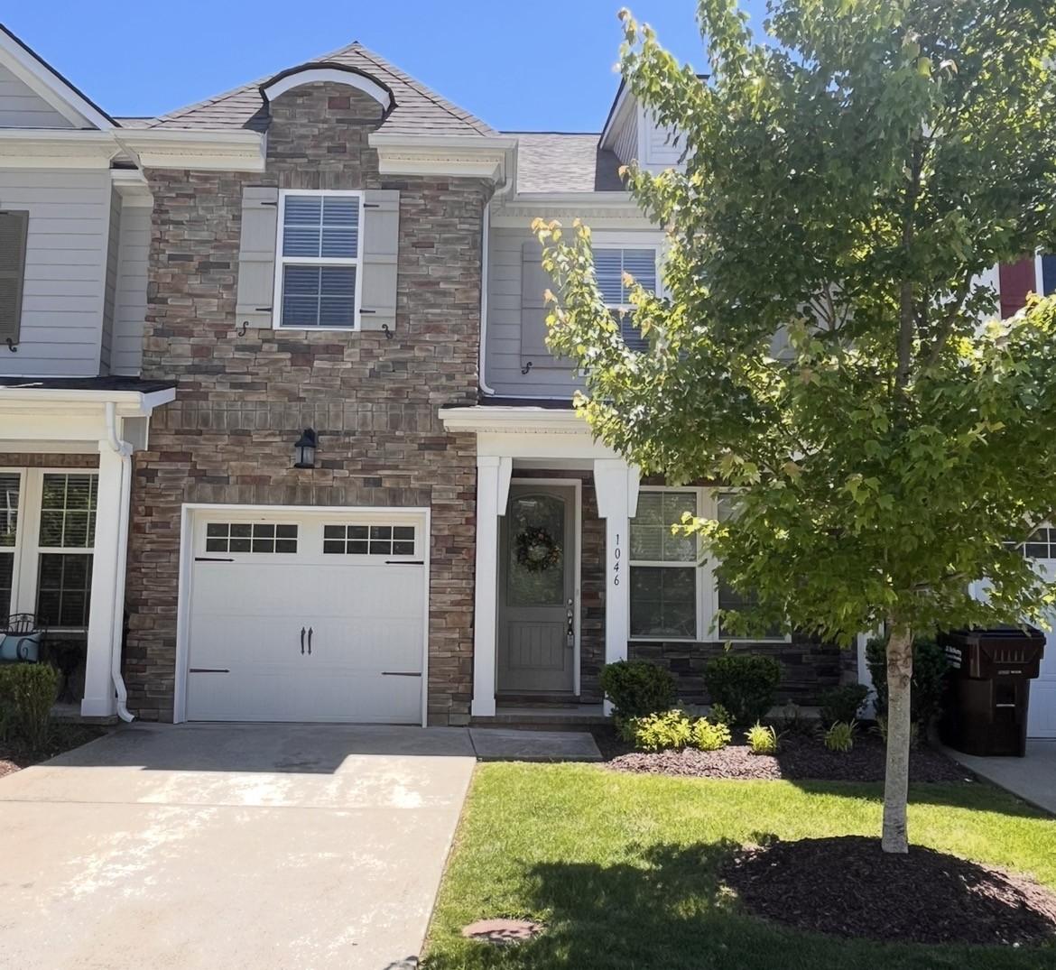 1046-Livingstone-Ln For Sale