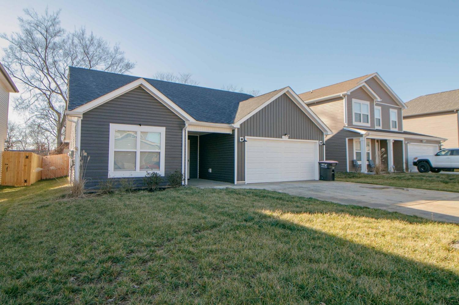 220 King Road TN 37042 For Rent - 