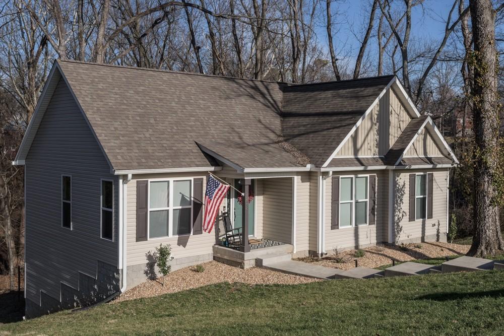 2228B-Weona-Dr For Sale