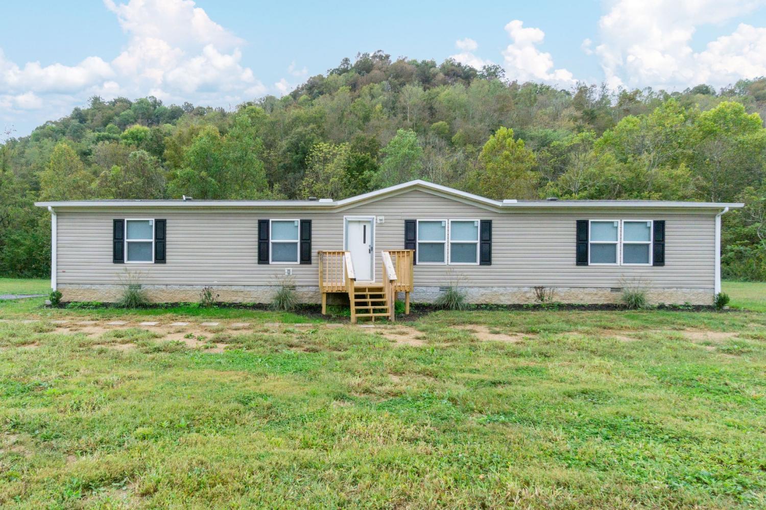 2211-Wartrace-Hwy For Sale